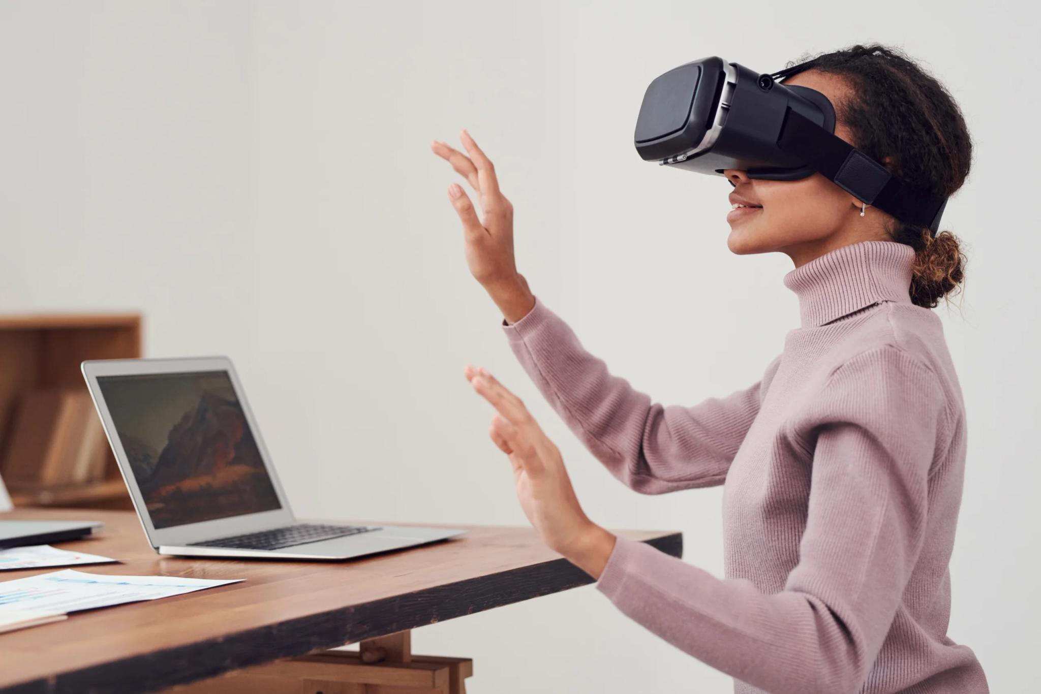 Kemungkinan Penerapan Teknologi Virtual Reality untuk E-Commerce