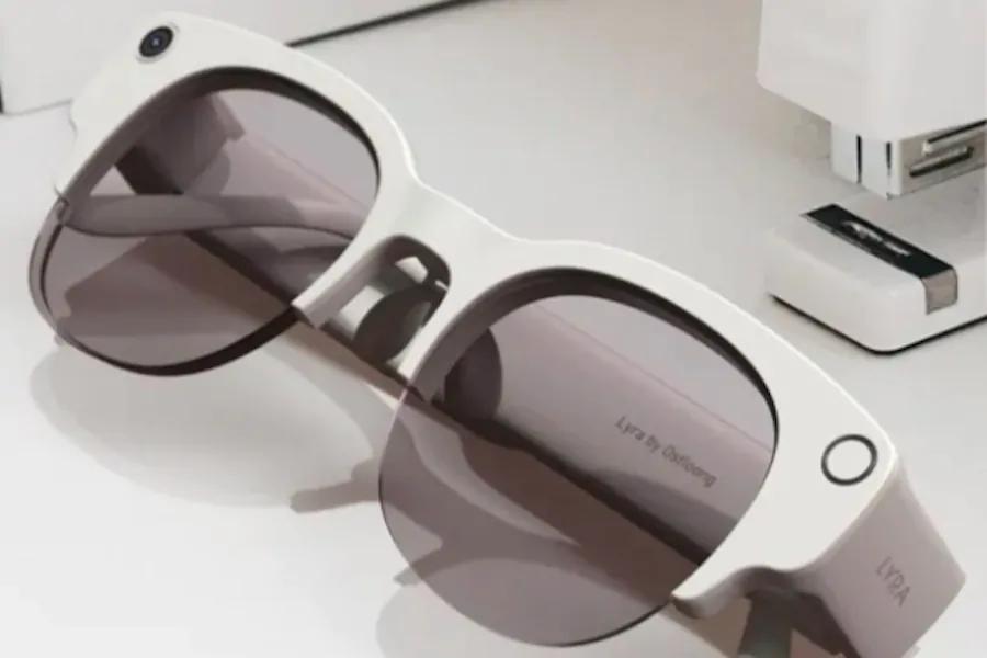 Kacamata AR LYRA, Akan Hadir dengan Tampilan Trendi dan Terintegrasi Teknologi AI